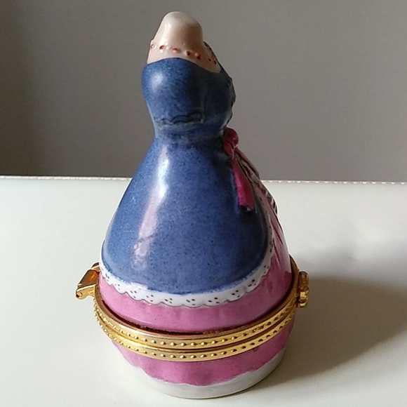 Vintage Victorian style ring box - Picture 4 of 5